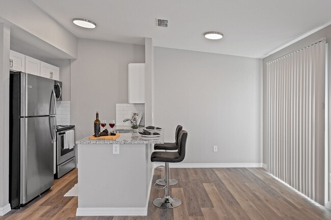 860 East, Cincinnati, OH 45245 - photo 6