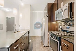 602 W Washington Blvd, Chicago, IL 60661