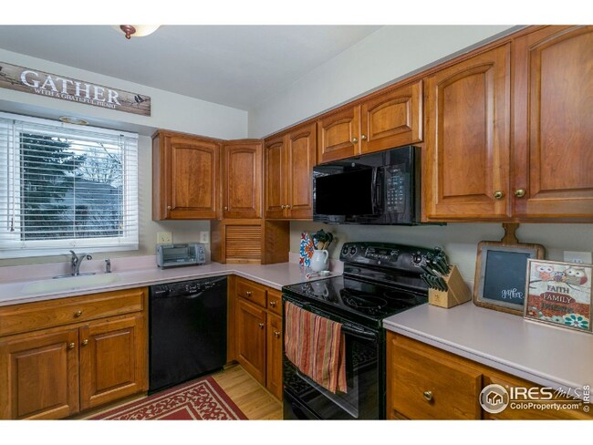 1418 Front Nine Dr unit D, Fort Collins, CO 80525 - photo 4