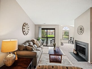 5147 Lancaster Hills Dr, Clarkston, MI 48346