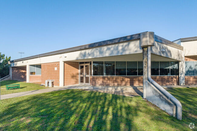 Joyful learning at Twin Creeks Middle School makes minds flourish.