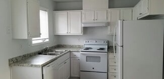 5850 Rocky Mountain Ct Unit D, Anchorage, AK 99504