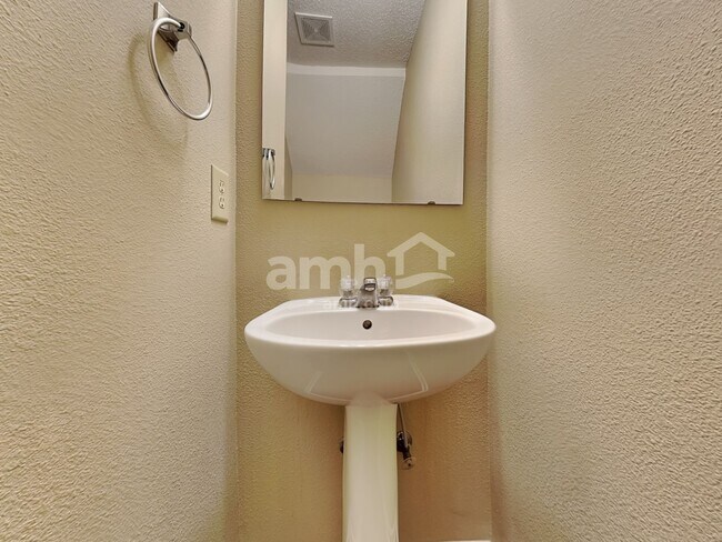 15204 Clear St, Noblesville, IN 46060 - photo 6