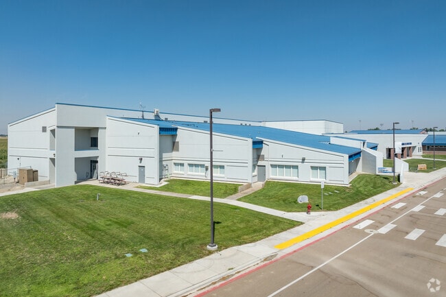 South classrooms at Marsing High School.