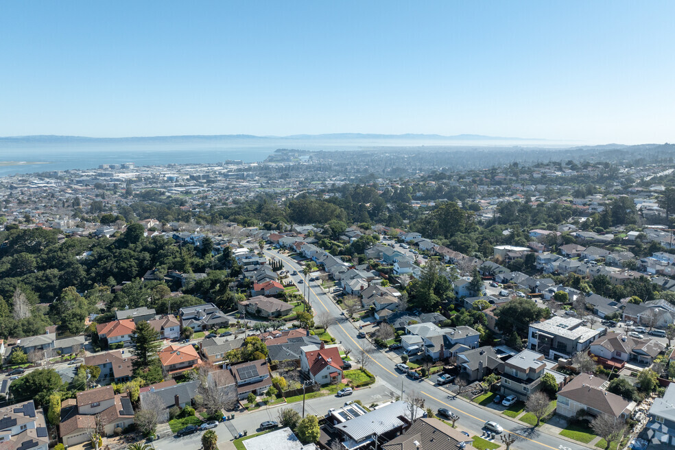 NH_TelescopeHills_566461_P2_V1_MD_02062025