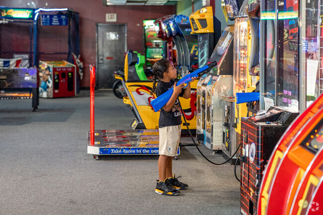 Kids love to play arcade games in the Game Zone in Ellenwand.