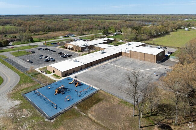 Herrin Community Elementary School offers various activities for students.