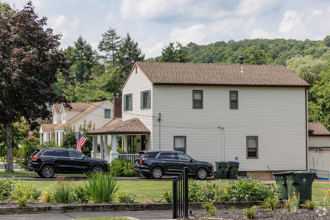 Not every home is a mansion in Tuxedo Park, NY but most are well maintained and spacious.