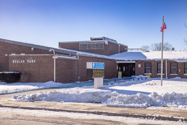 Beulah Park Elementary School is a public school located in Zion.