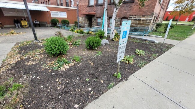 St. Patrick's Apartments, Elmira, NY 14901 - photo 7