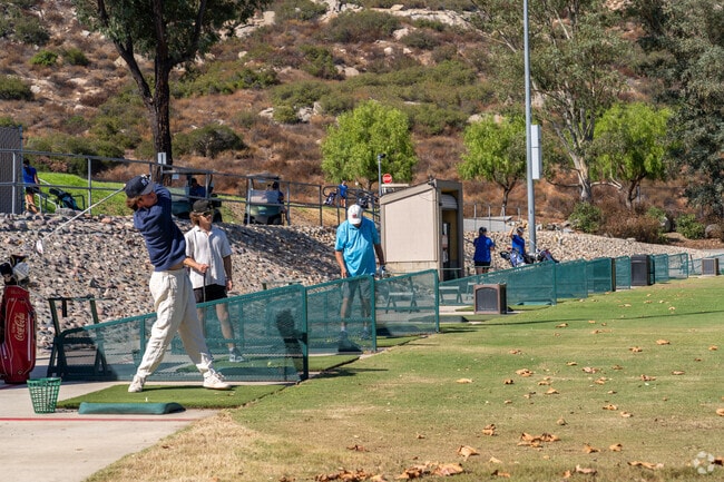 San Vicente Golf Resort has amazing golf facilities in San Diego Country Estates.