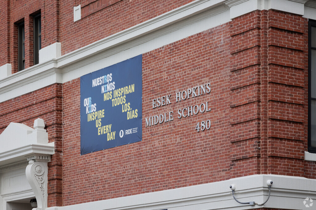 Essex Hopkins Middle School in Providence, RI enrolls over 500 students.