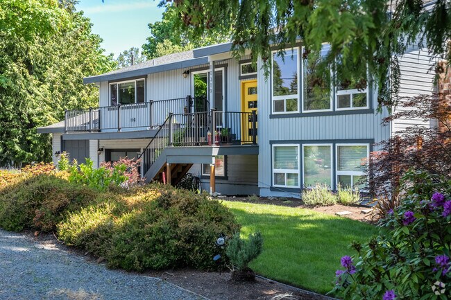 A single-family home in Harbour Pointe.