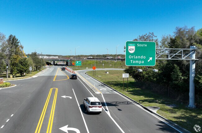West Oaks commuters can quickly hop on the 429 Toll Road to get where they are headed.