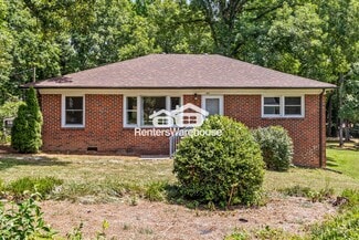 5025 Lochlain Dr, Charlotte, NC 28217