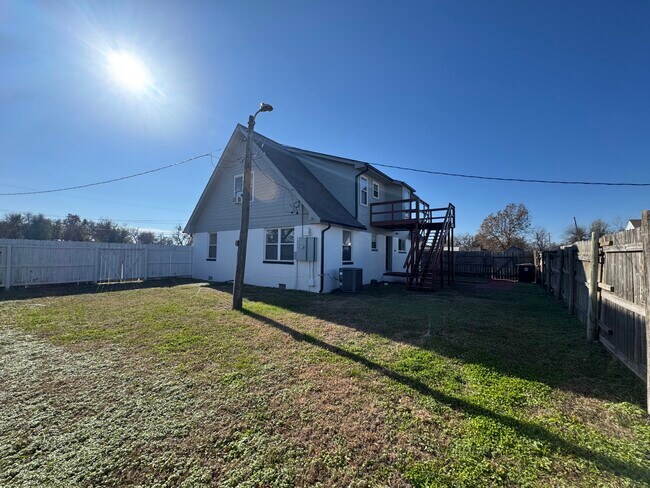 6007 NW 32nd St, Bethany, OK 73008 - photo 5