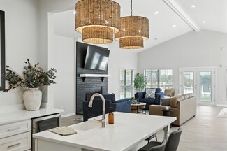 7820 W Capitol, Little Rock, AR 72205