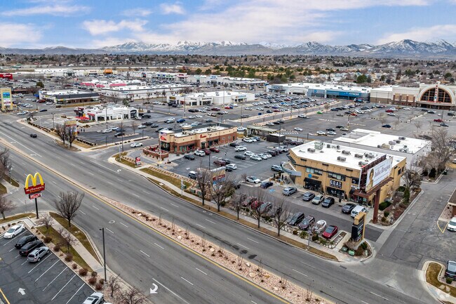 The Crossroads of Taylorsville is a vibrant shopping destination in Taylorsville.