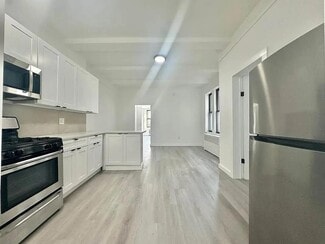 157 E 72nd St Unit 23H, New York, NY 10021
