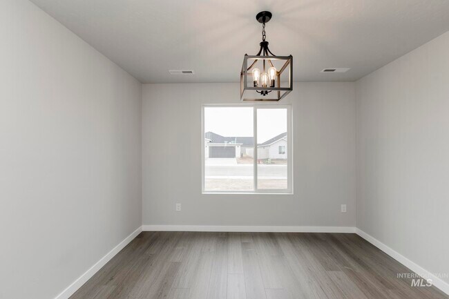 3018 E Mossy Creek Dr, Kuna, ID 83634 - photo 6