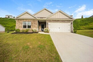 6124 Nathaniel Ln, Fairburn, GA 30213
