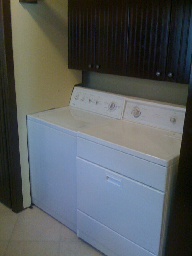 1231 Longwood St, West Palm Beach, FL 33401 - photo 5