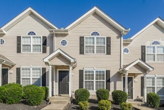 8028 Logan Dr, La Vergne, TN 37086