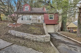 212 Laurel Ave, Mount Penn, PA 19606