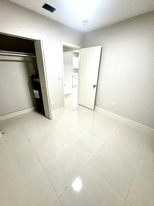 22200 SW 115th Ct unit 1, Miami, FL 33170 - photo 5