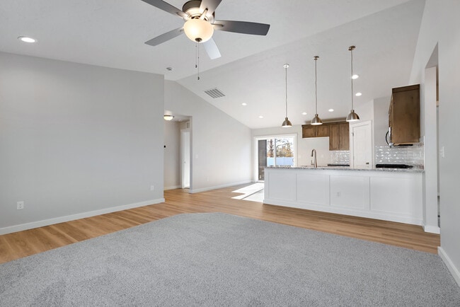 985 Twilight St, Weiser, ID 83672 - photo 3