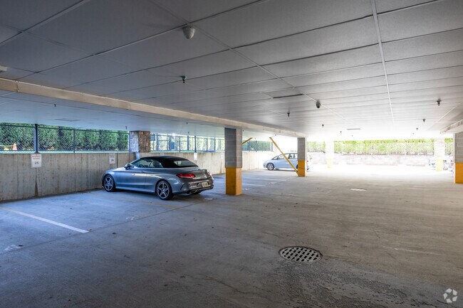 Legion Manor: In-Unit Washer & Dryer, Cold Water Included, Elevator, Fitness Center, and Cat & Do..., Bergenfield, NJ 07621 - photo 6