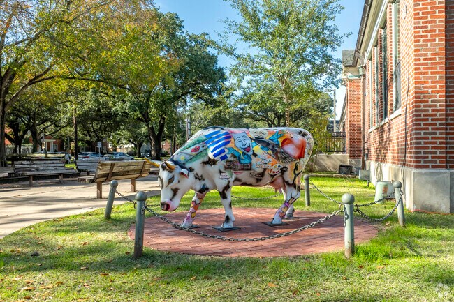 Poe Elementary School values character development and emphasizes good citizenship.