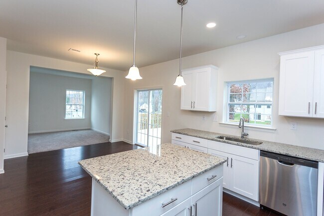 116 Scarlet Rd unit 36094529, Mountain Top, PA 18707 - photo 6