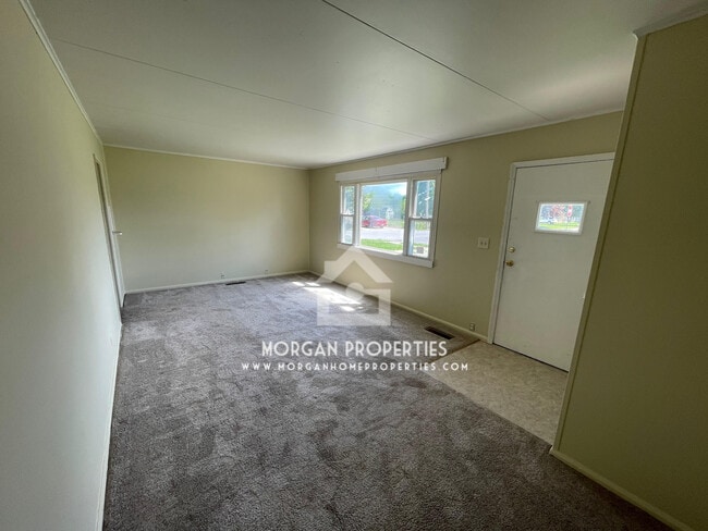 2729 Shawnee Dr, Anderson, IN 46012 - photo 2