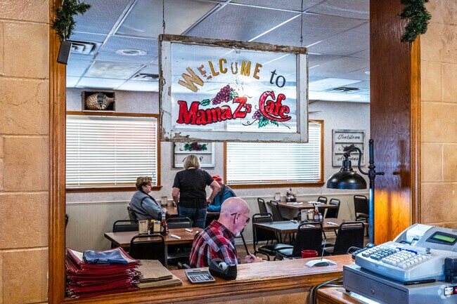 Mama Z's Cafe is a popular Italian restaurant famous for its chicken parm.