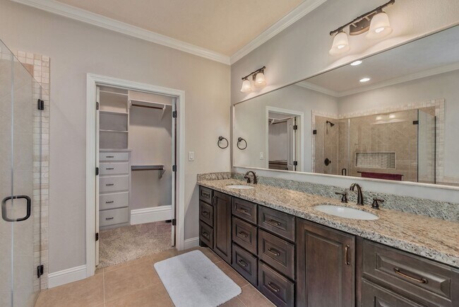 8200 Carters Cove, College Station, TX 77845 - photo 6