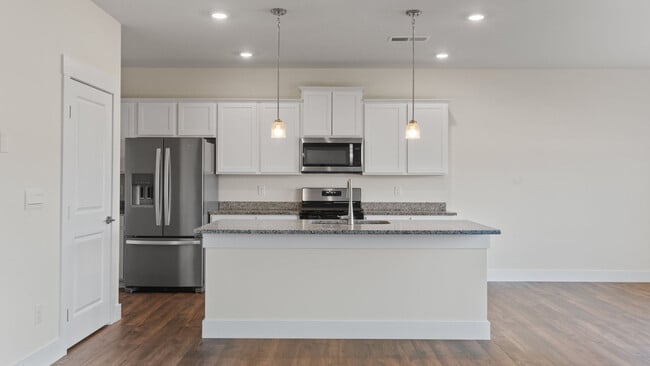 8099 Watercolour Ln, Ooltewah, TN 37363 - photo 4