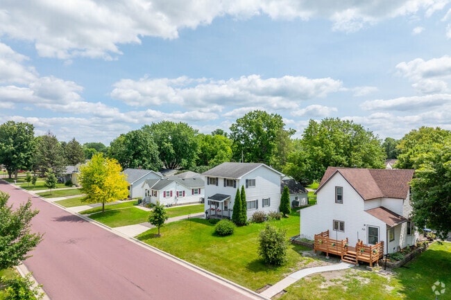 Various types of classic style houses can be found in Erlandson Park.