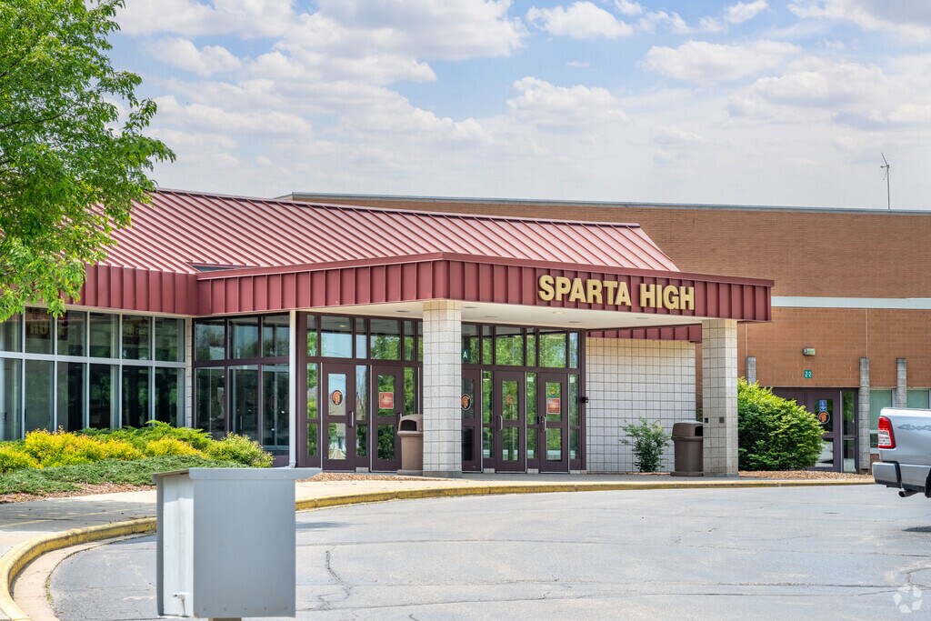 Sparta High School received a B- rating from Niche.