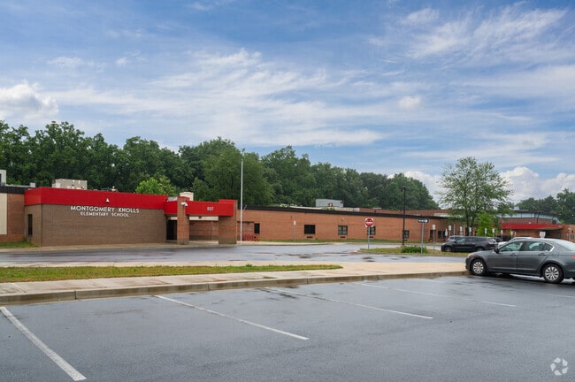 Montgomery Knolls Elementary School serves the needs of every student.