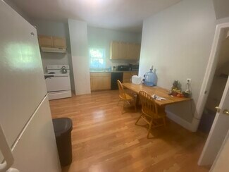 117 Buttonwood St Unit 1, Boston, MA 02125