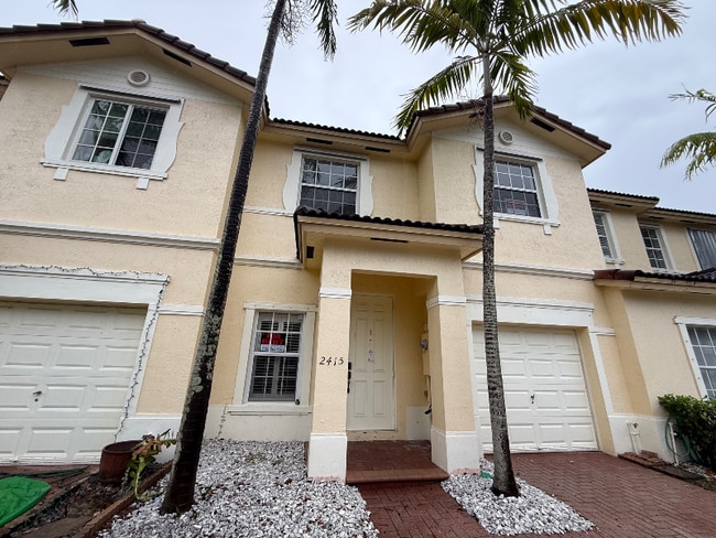 2415 NE 42nd Ave, Homestead, FL 33033 - photo 3