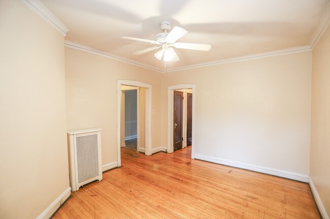 7717 N Sheridan Rd unit 2P, Chicago, IL 60626 - photo 5