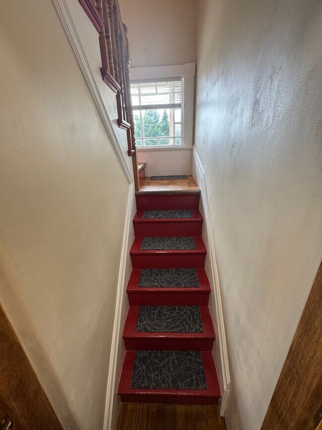 13 Pleasant Place unit 3, Waterville, ME 04901 - photo 4