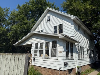 1533 N 12th St, Sheboygan, WI 53081