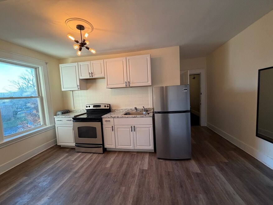 31 Weller Ave unit 31 wendall ave, Pittsfield, MA 01201 - photo 1