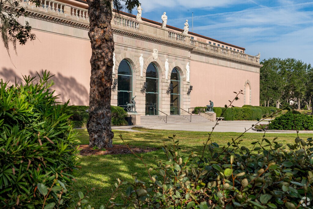 1863 Blue Orchid Ln, Sarasota, FL 34240