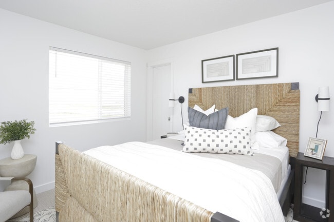 3BR, 2.5BA - Type C
