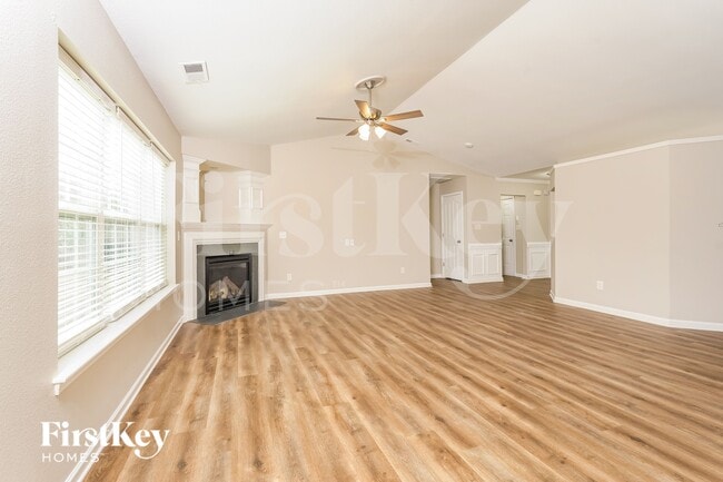 3365 Lilliefield Ln, High Point, NC 27265 - photo 2