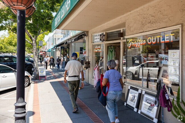 Walk the streets of Downtown San Carlos, CA for a variety of shopping options.